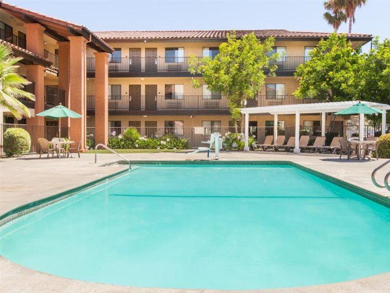 Days Inn By Wyndham San Jose Airport Milpitas Ngoại thất bức ảnh